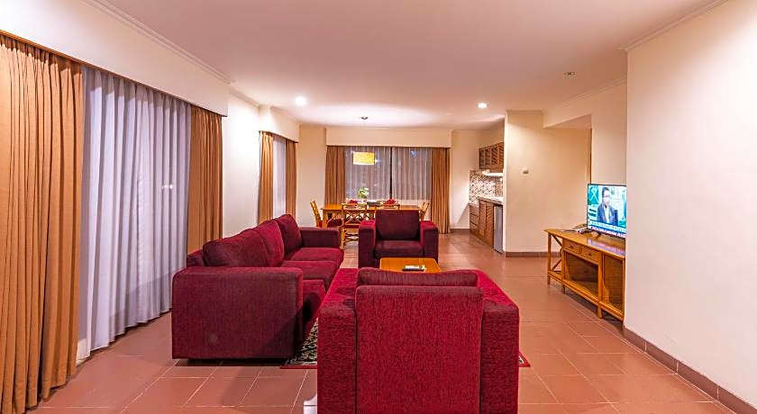 Plagoo Holiday Hotel