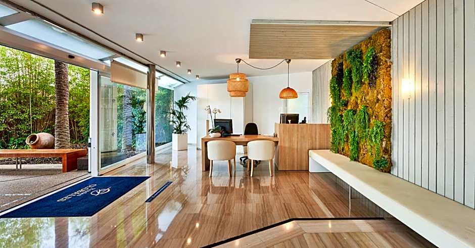 Globales Cala Bona Suites