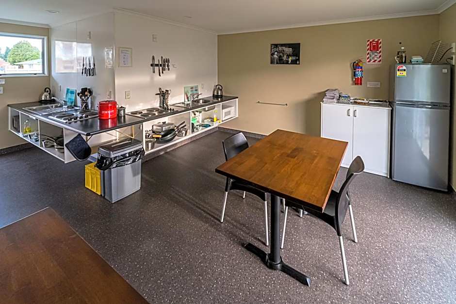 Parklands Motel & Apartments Te Anau