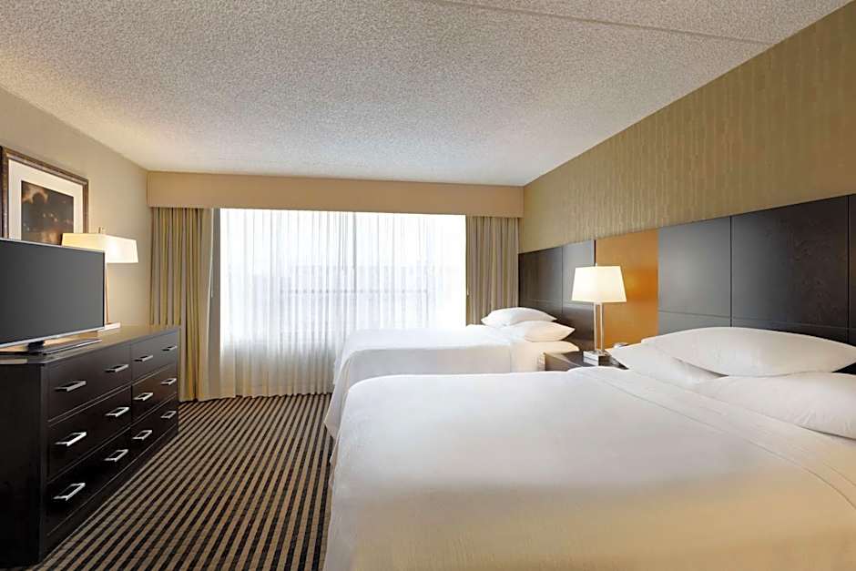 Embassy Suites By Hilton Hotel Piscataway-Somerset