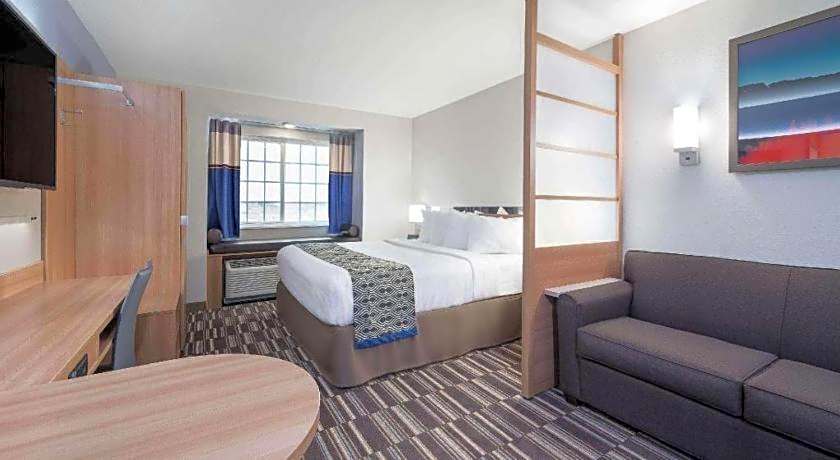 Microtel Inn & Suites By Wyndham Moorhead Fargo Area