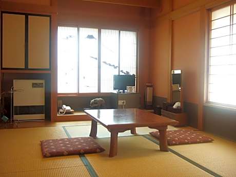 Japanese-Style Room with Shared Bathroom and River View