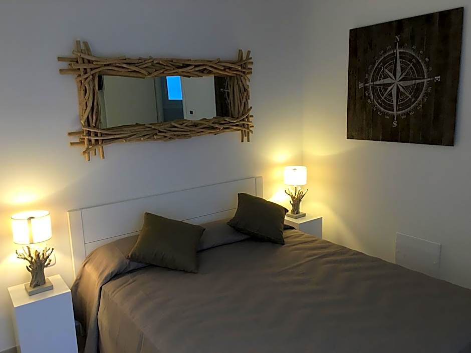 Foto 1 de 8 de 1 Double Bed or 2 Beds