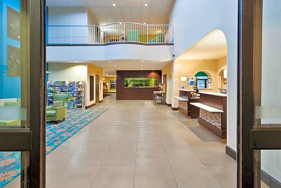 Holiday Inn Express & Suites Southport - Oak Island Area By IHG