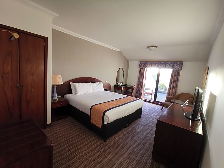 Copthorne Effingham Gatwick Hotel