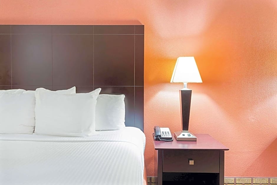 La Quinta by Wyndham McAlester