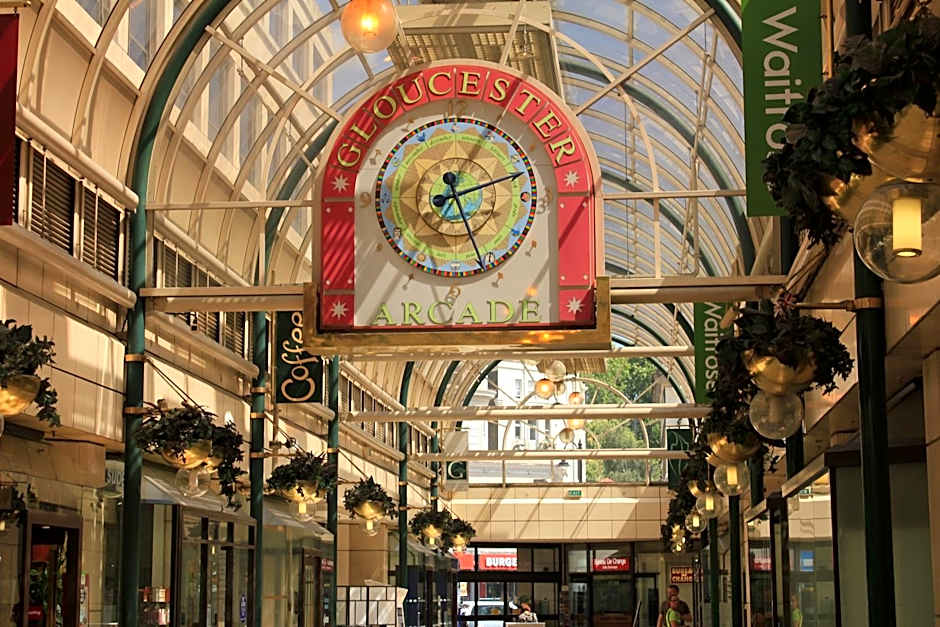 Ashburn Court Apartments