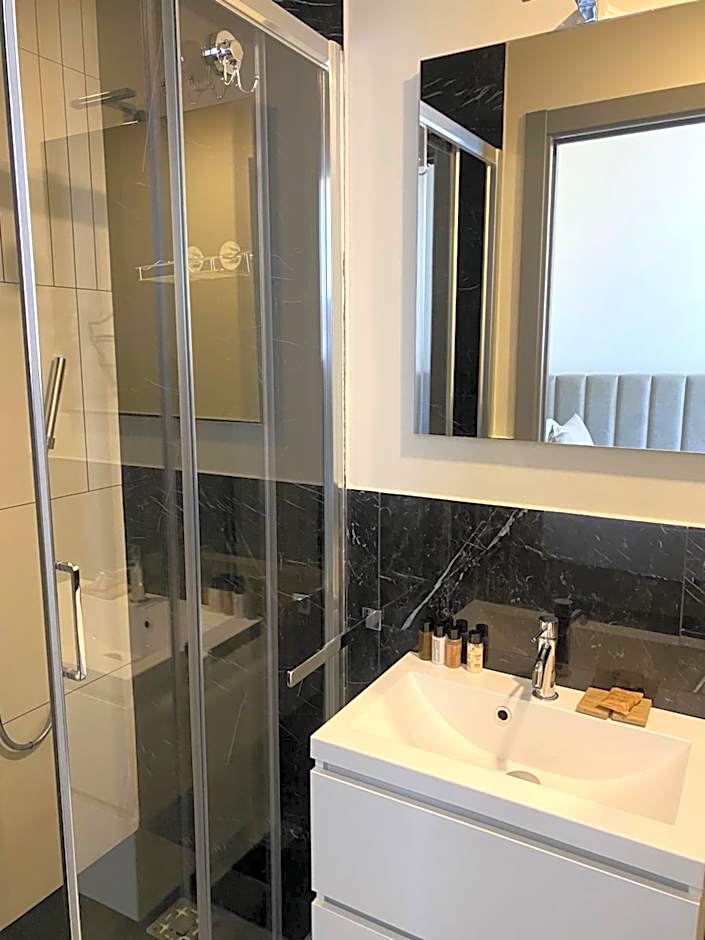 Otivm Hotel