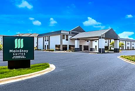 MainStay Suites Bourbonnais - Kankakee