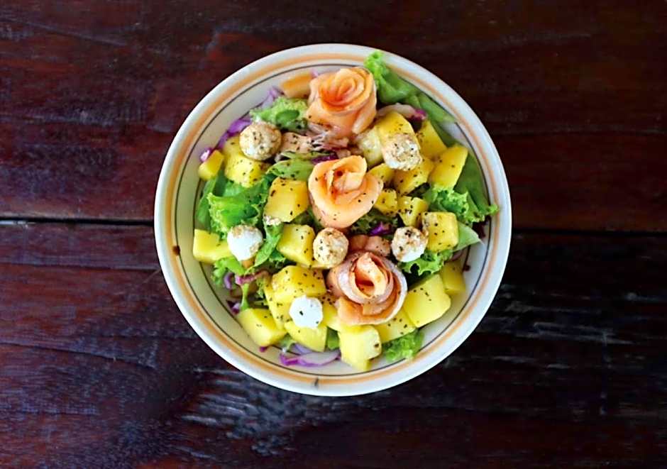 Panji Panji Tropical Wooden Home