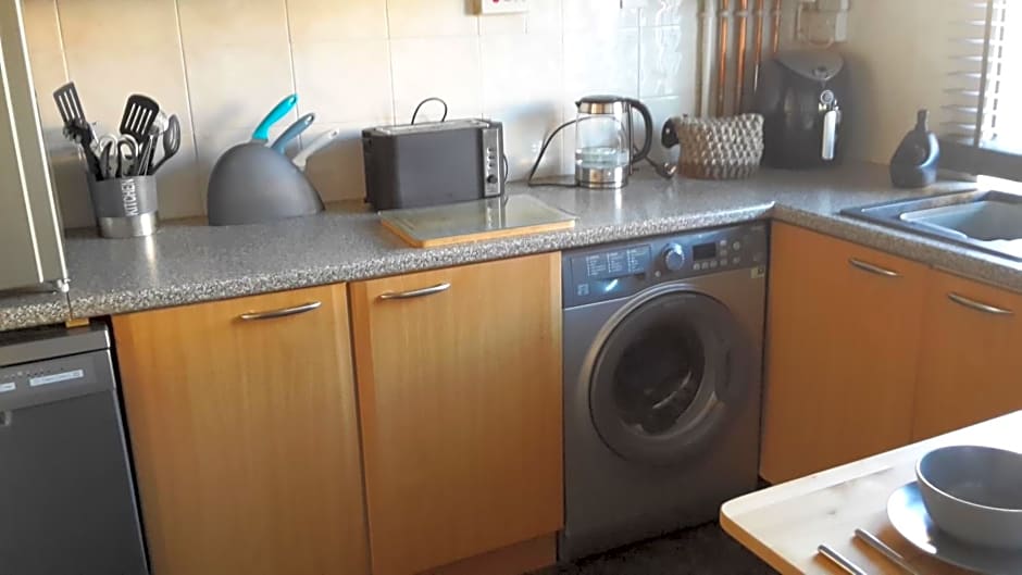 BED AT BOWBRIDGE Double Room