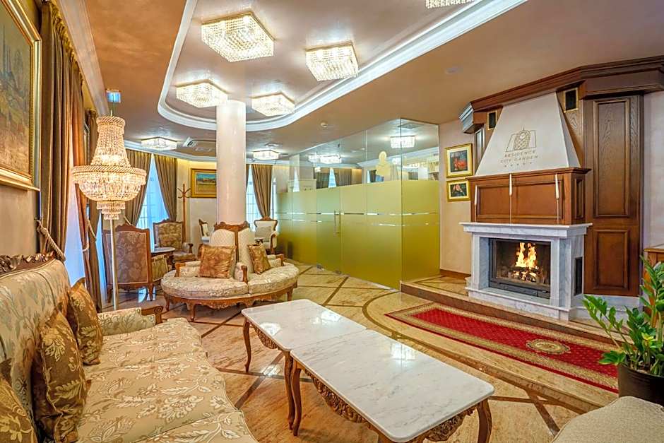 Residence City Garden - Certificate of Excellence Top 10 BEST Five-Stars City Hotels for 2024 awarded by HTIF