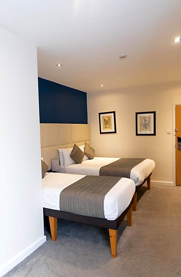 Duke Of Leinster Hotel