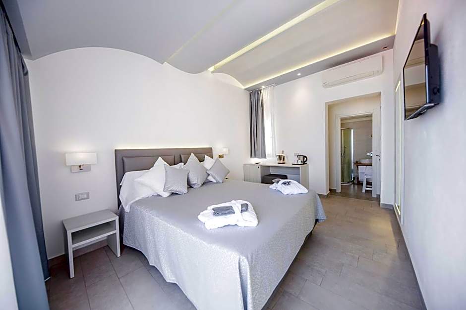 Ossuna Bay Hotel Boutique