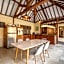 Gorgeous 4 BR Villa in Canggu