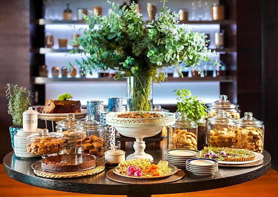 GDM Megaron, Historical Monument Hotel