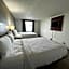 Econo Lodge Inn & Suites Chambersburg Central