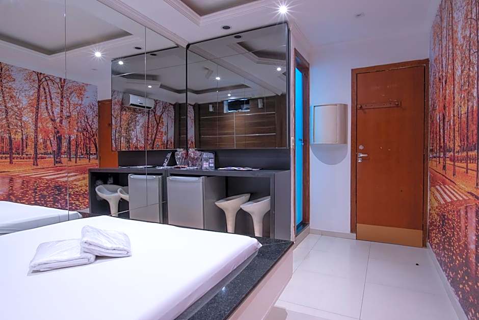 Motel Fantasy 2 (Adult Only)