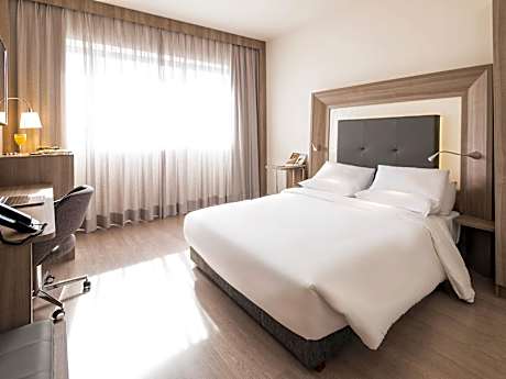 Deluxe Room - 1 double size bed