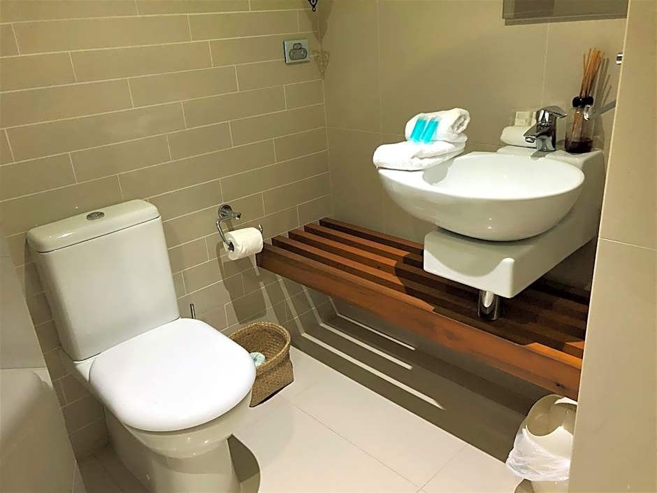 Sandcastles On The Broadwater