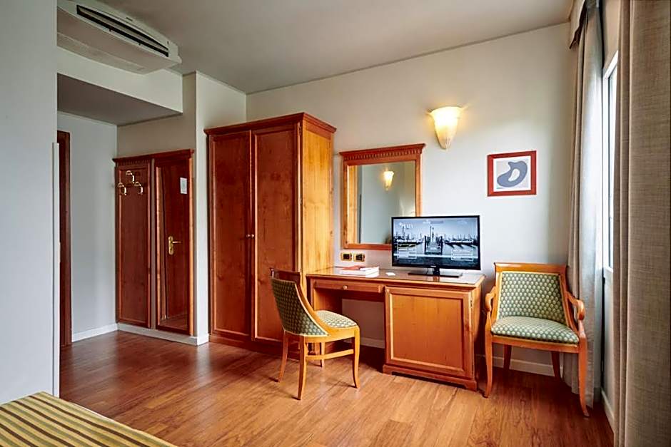 Plaza Hotel