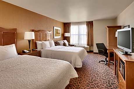2 Queen Beds Non-Smoking