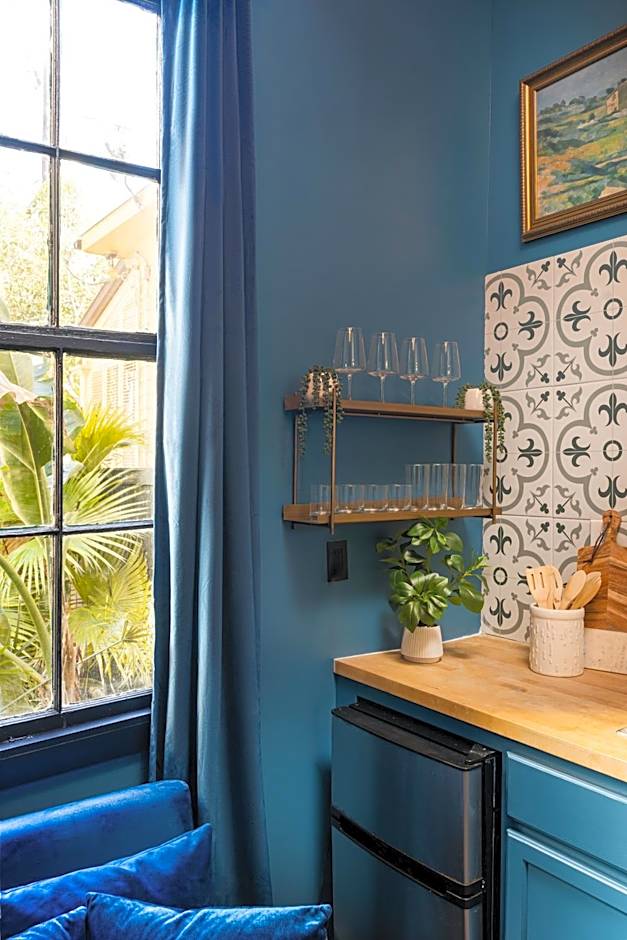 The Mansion on Royal