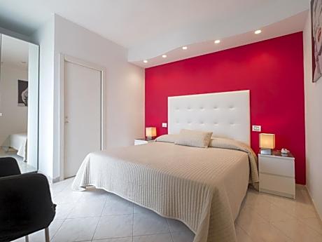Double or Twin Room with Sea View