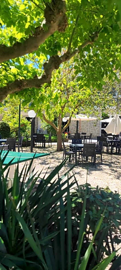 B&B Promenade Hotel Simple con Piscina