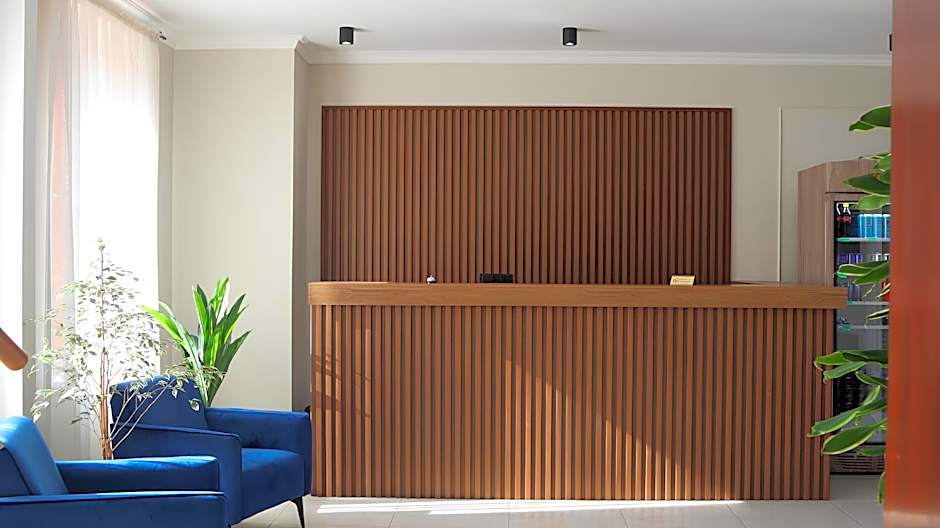 Route Hotel