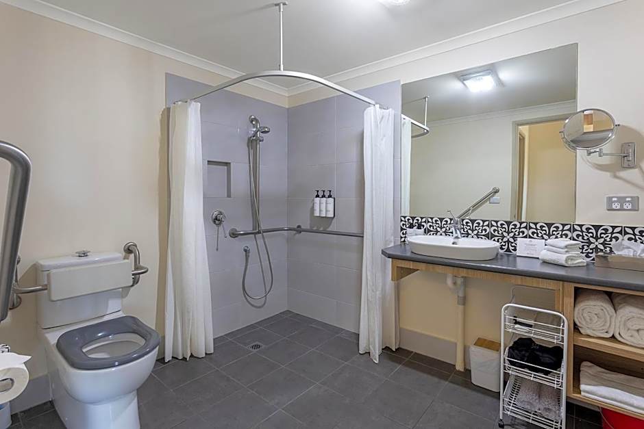 Quest Tamworth