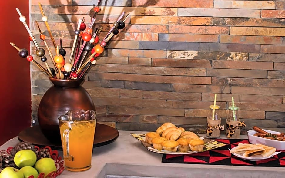 Oppi Hoek Guest House