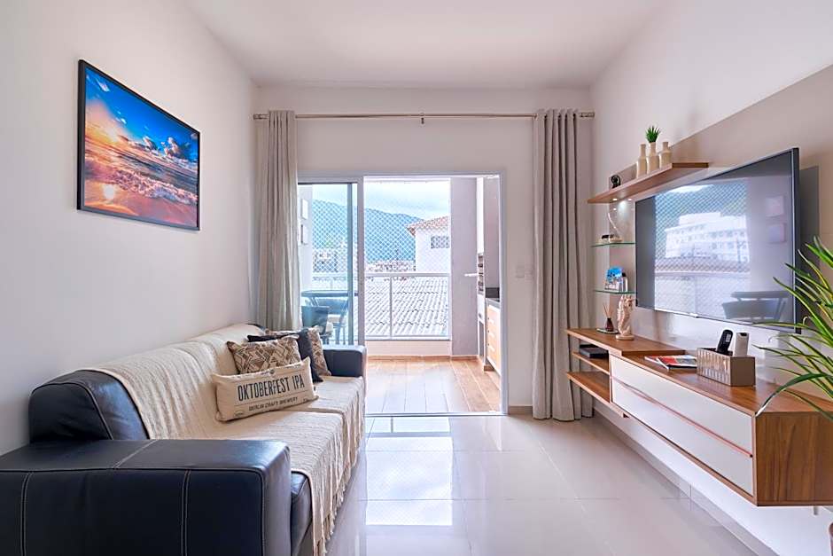 2 QUARTOS com Churrasqueira na Varanda, Piscina, Garagem interna, WiFi 500mbps, Ar Condicionado e Telas de Proteção