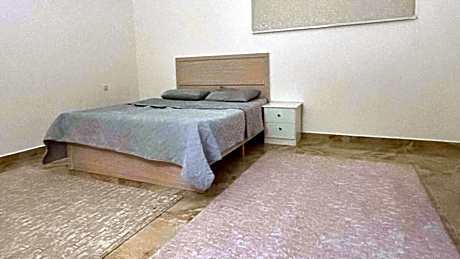 شقة راقية مع دخول ذاتي 1