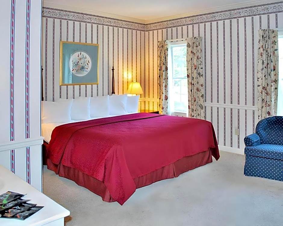 Rodeway Inn & Suites Lantern Lodge