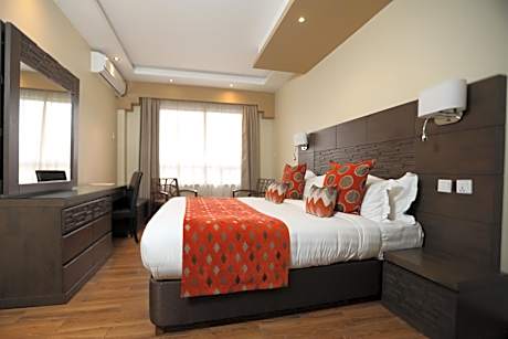 2 Bedroom Executive Suite