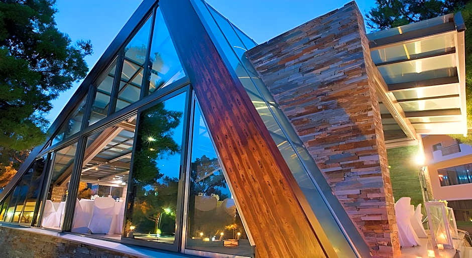 PARNIS PALACE HOTEL SUITES