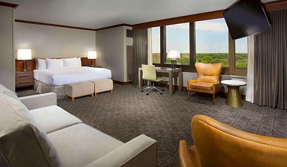 DoubleTree By Hilton Chicago - Oak Brook
