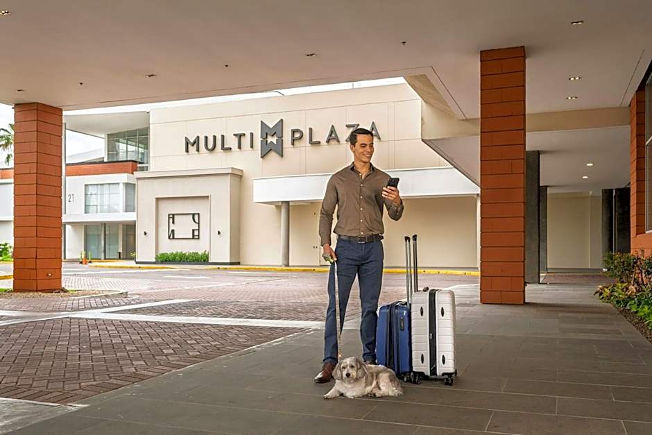 Courtyard by Marriott Panama Multiplaza Mall