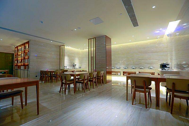 Ji Hotel Zhenjiang Zhufang Road