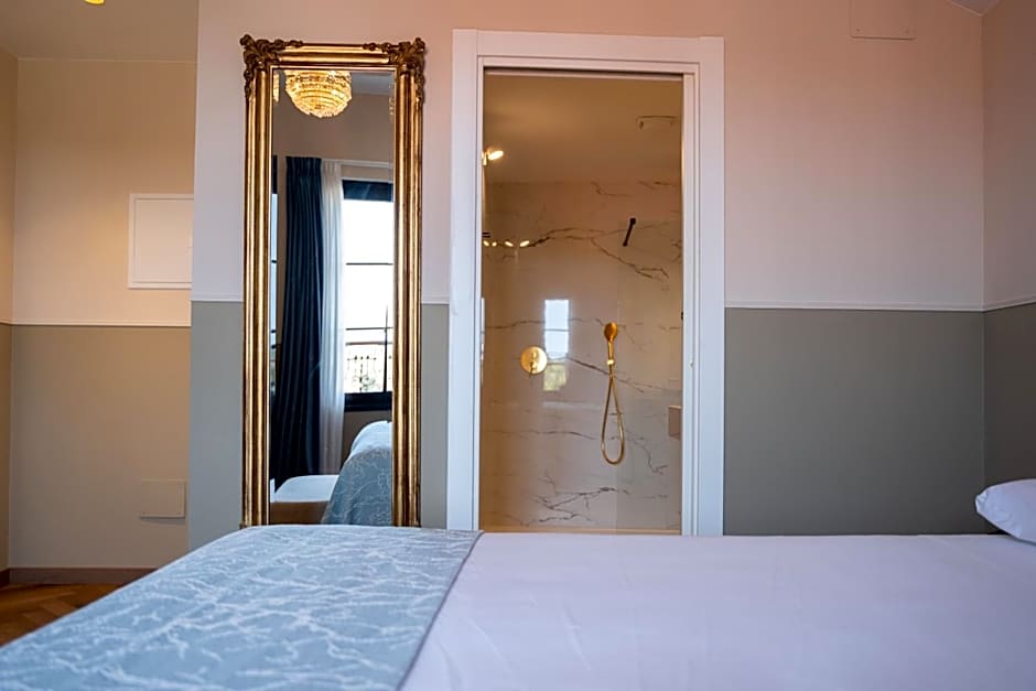 Photo 1 of 10 of Double Room