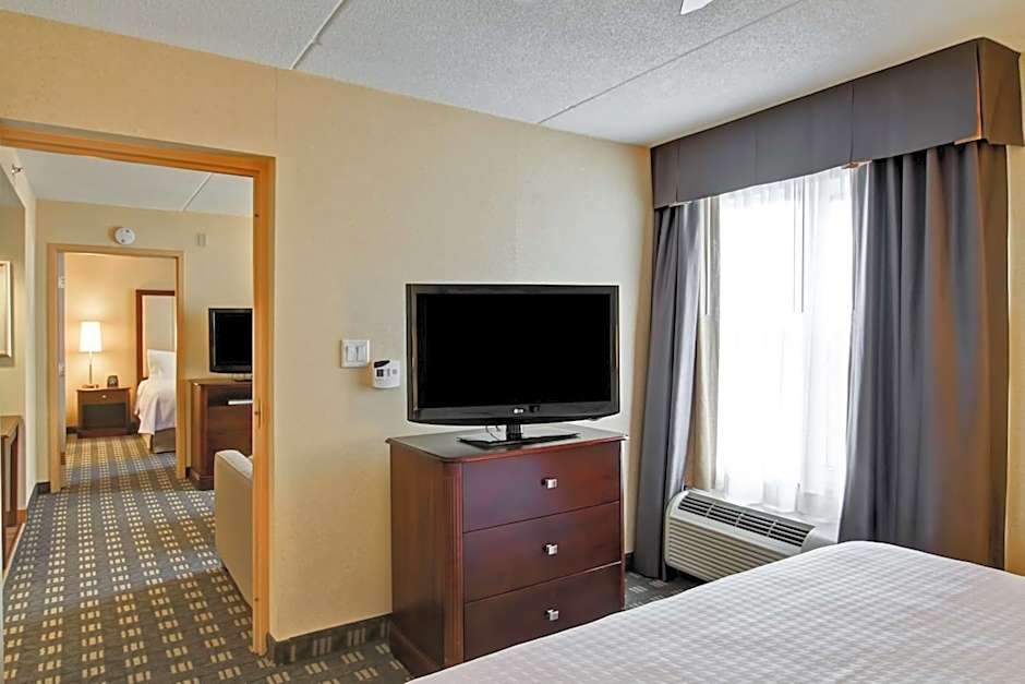 Homewood Suites By Hilton Toronto-Mississauga