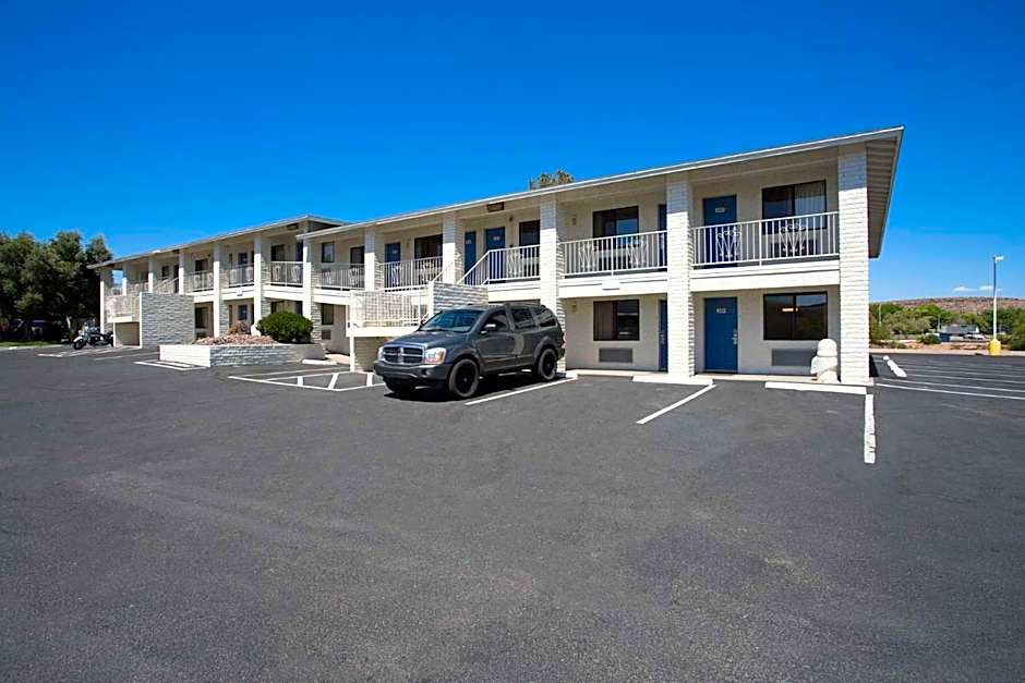 Motel 6 Kingman West