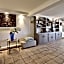 Family house with swimming pool & sea view