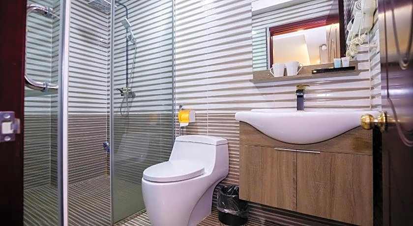 Gallant Hotel 154 - Near Cat Bi Airport