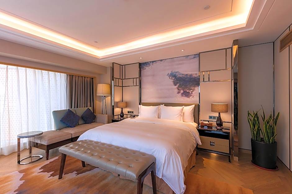 Longzhuda International Hotel