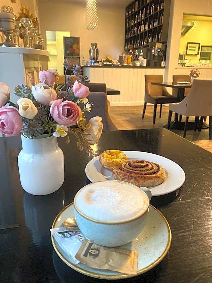 Artis Boutique Hotel