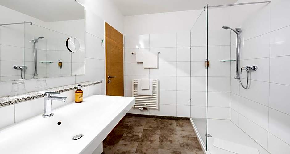 Best Western Plus iO Hotel