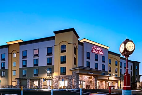 Hampton Inn By Hilton & Suites Marina