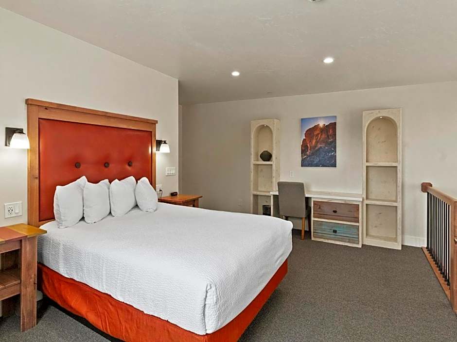 Photo 1 of 9 of Deluxe Suite